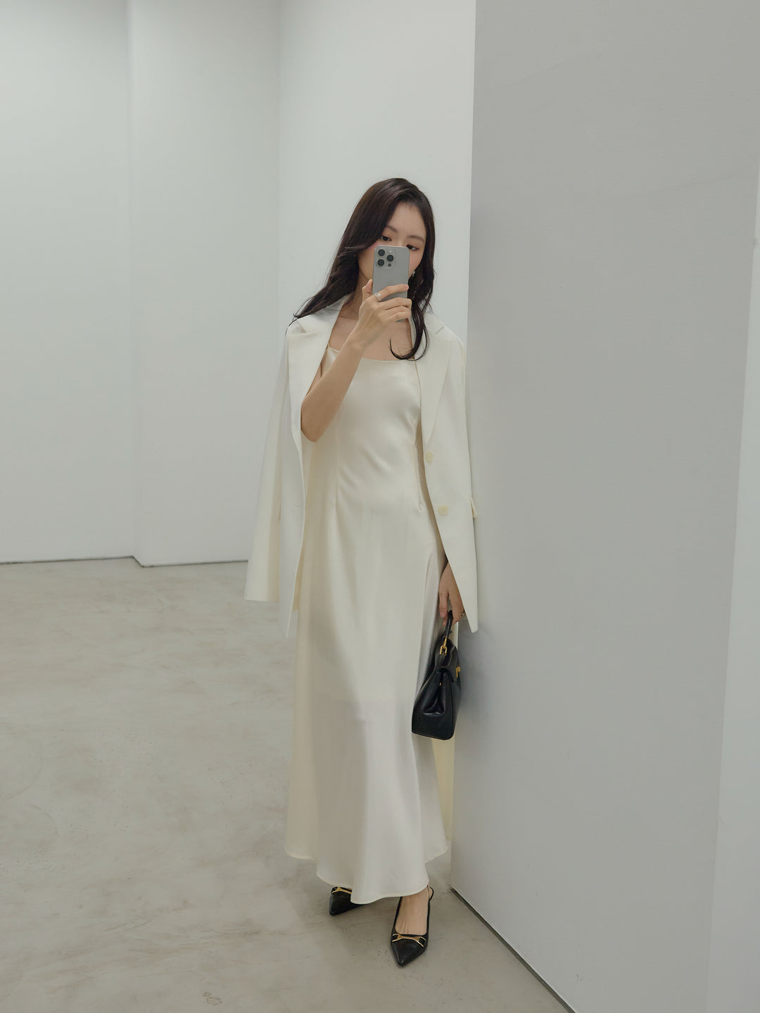 【SET】【Essential】Authentic jacket+【Essential】Back open satin camisole dress(2set)