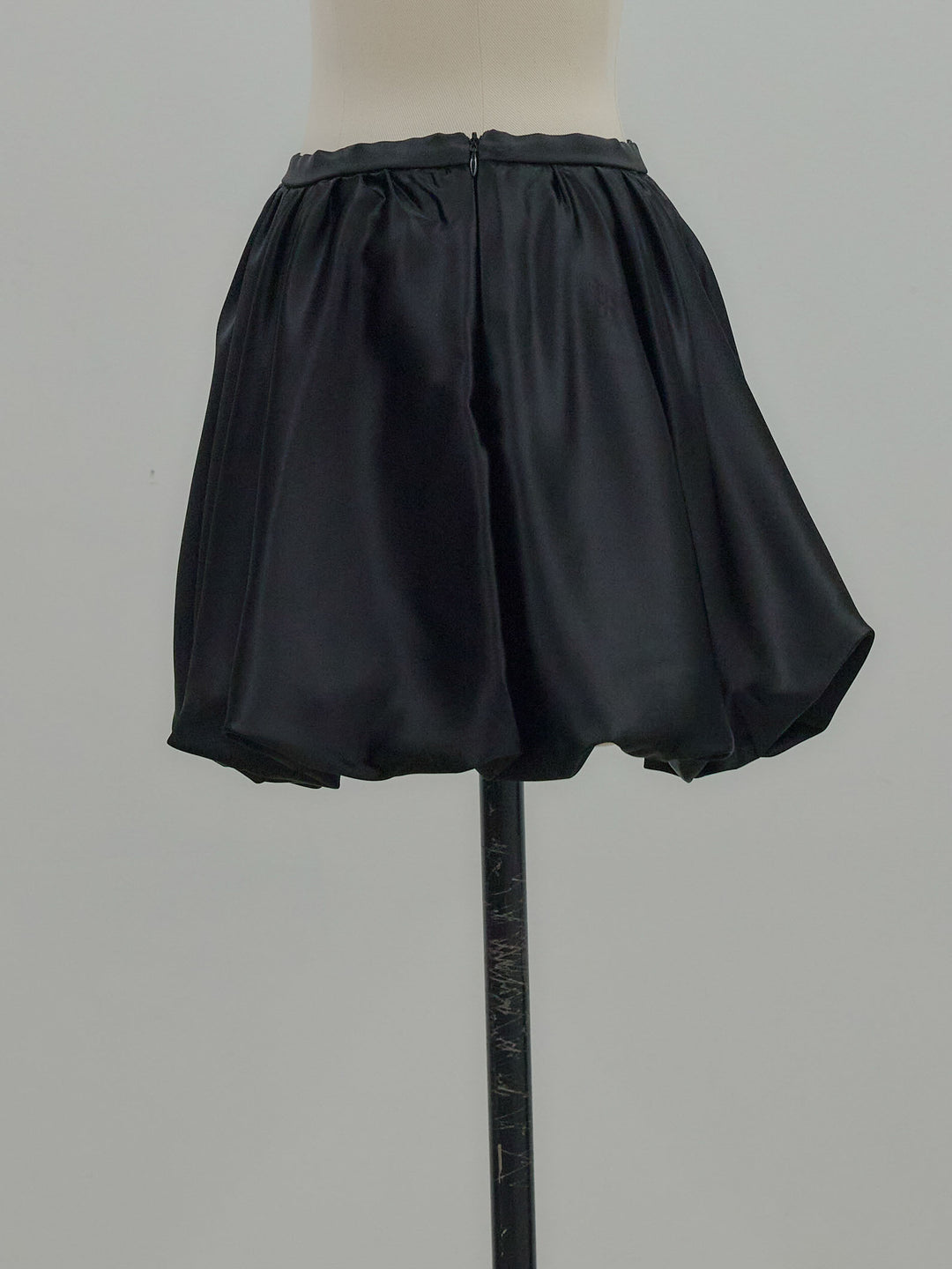 サテンバルーンミニスカート(インパン付き)