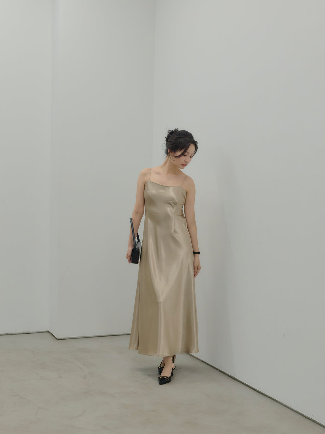 【SET】【Essential】Back open satin camisole dress+【Essential】Wrap design satin mermaid skirt(2set)