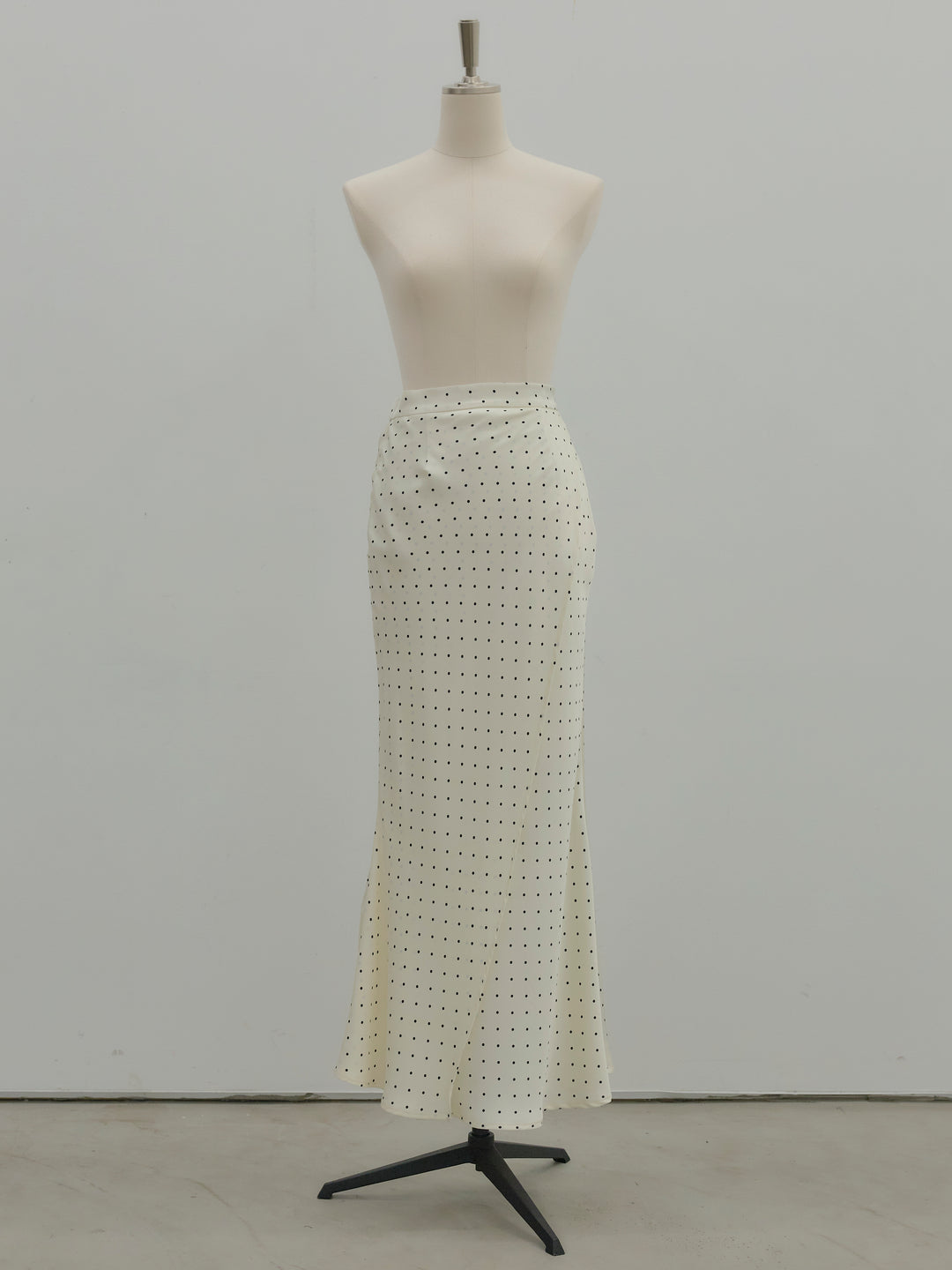 【SET】【Essential】Back open satin camisole dress+【Essential】Wrap design satin mermaid skirt(2set)