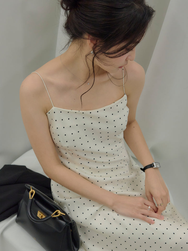 【Essential】Back open satin camisole dress