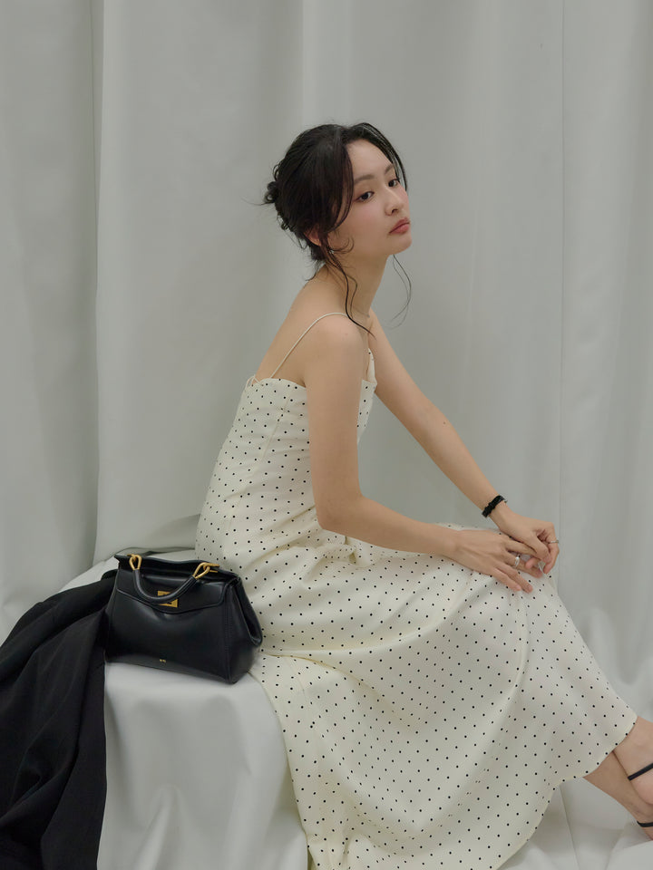 【Essential】Back open satin camisole dress