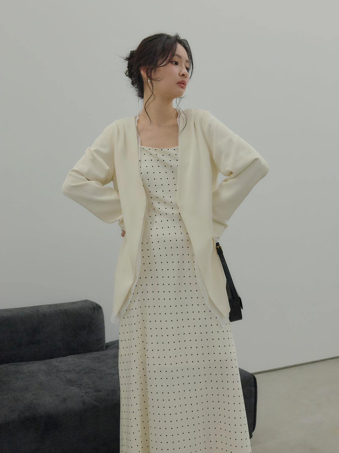 【SET】【Essential】Tulle layered over jacket+【Essential】Back open satin camisole dress(2set)