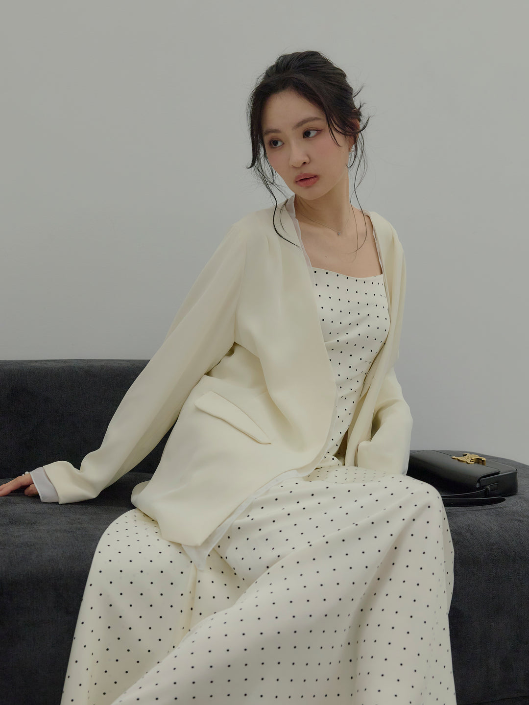 【SET】【Essential】Tulle layered over jacket+【Essential】Back open satin camisole dress(2set)