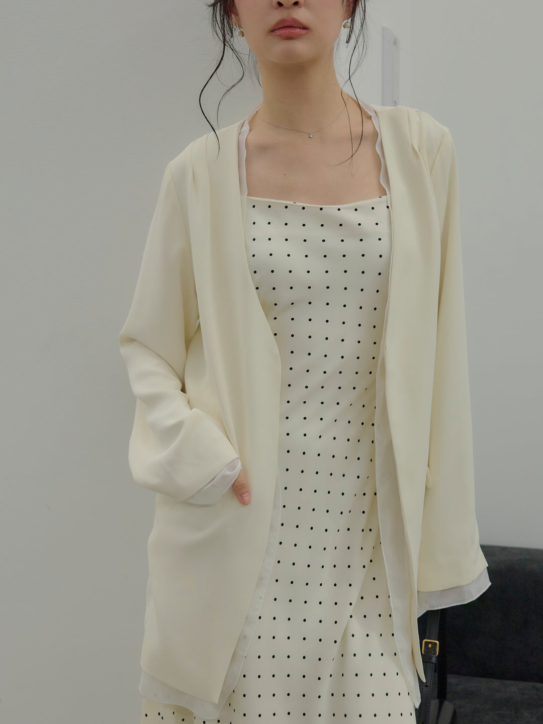 【SET】【Essential】Tulle layered over jacket+【Essential】Back open satin camisole dress(2set)