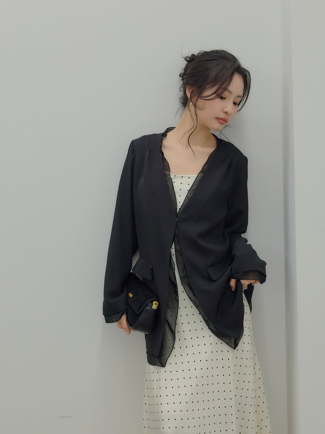【SET】【Essential】Tulle layered over jacket+【Essential】Back open satin camisole dress(2set)