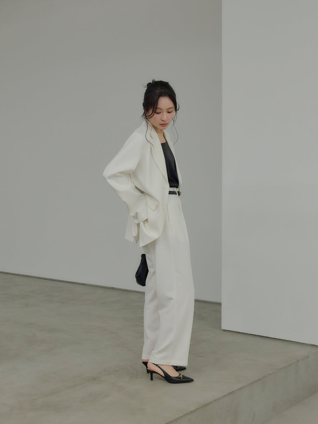 【Essential】Authentic straight pants