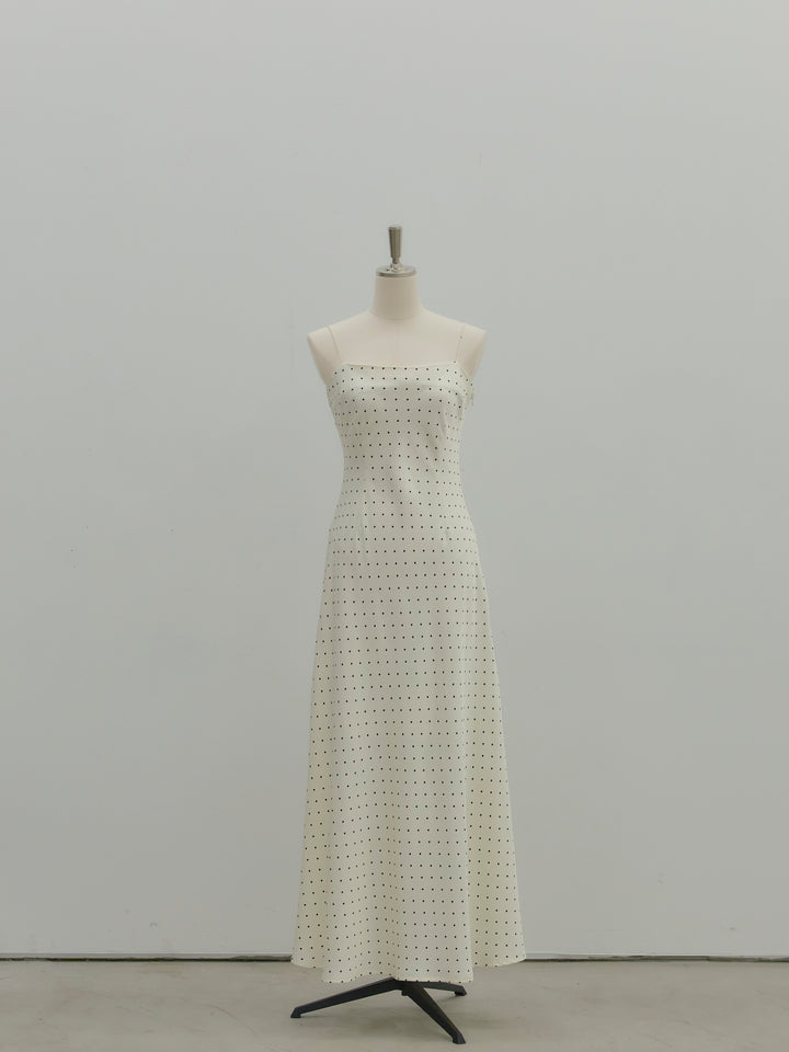 【Essential】Back open satin camisole dress