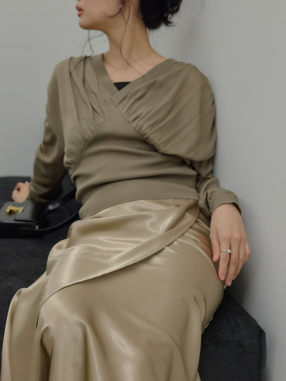 【Essential】Wrap design satin mermaid skirt