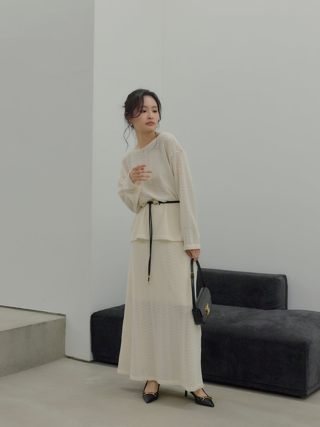 透かし編みプルオーバー&AラインスカートSET UP(ベルト付き)