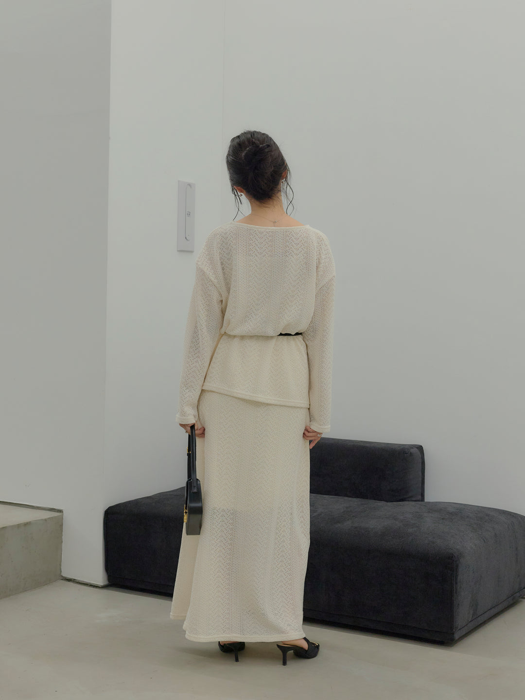 透かし編みプルオーバー&AラインスカートSET UP(ベルト付き)