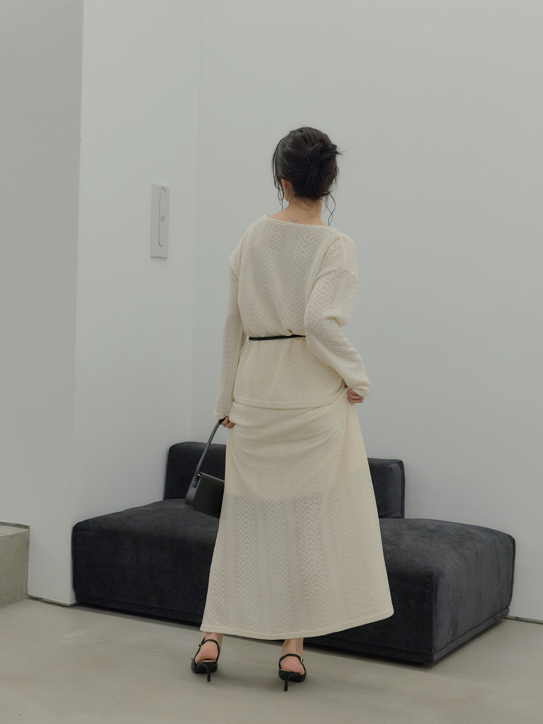 透かし編みプルオーバー&AラインスカートSET UP(ベルト付き)