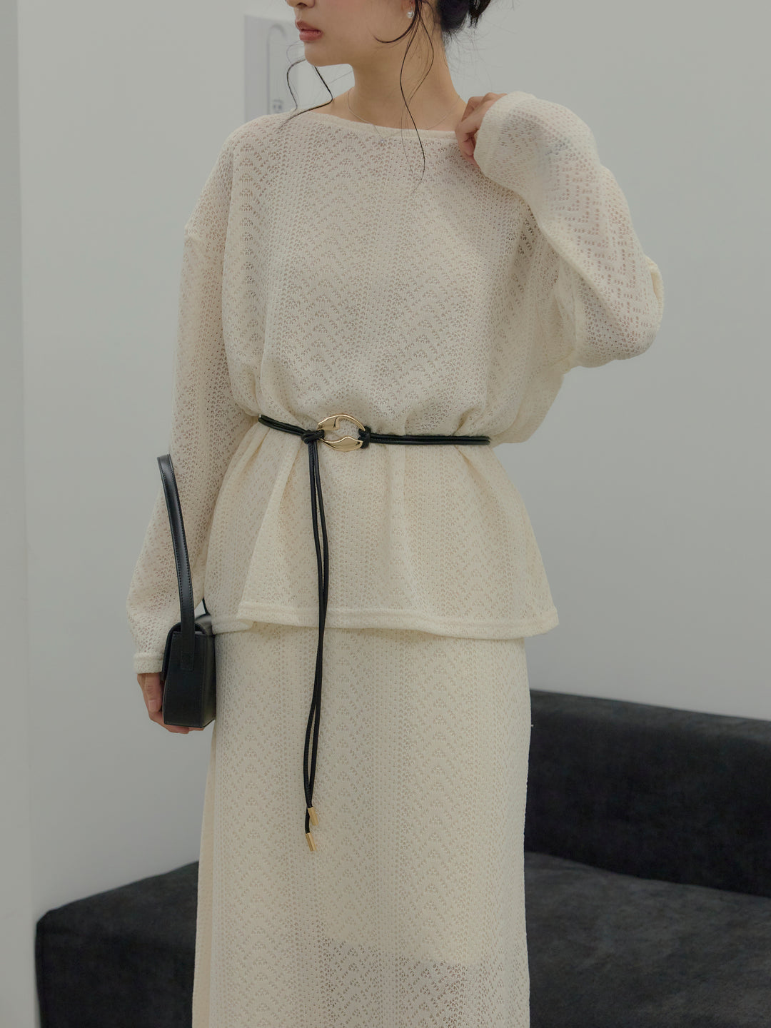 透かし編みプルオーバー&AラインスカートSET UP(ベルト付き)