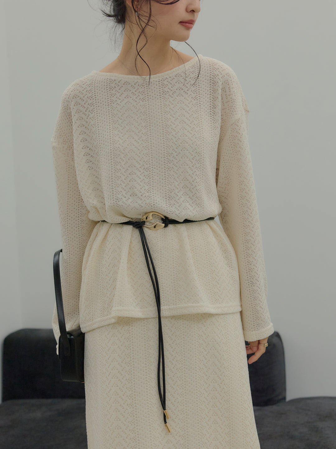 透かし編みプルオーバー&AラインスカートSET UP(ベルト付き)