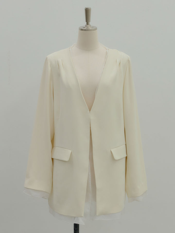 【Essential】Tulle layered over jacket