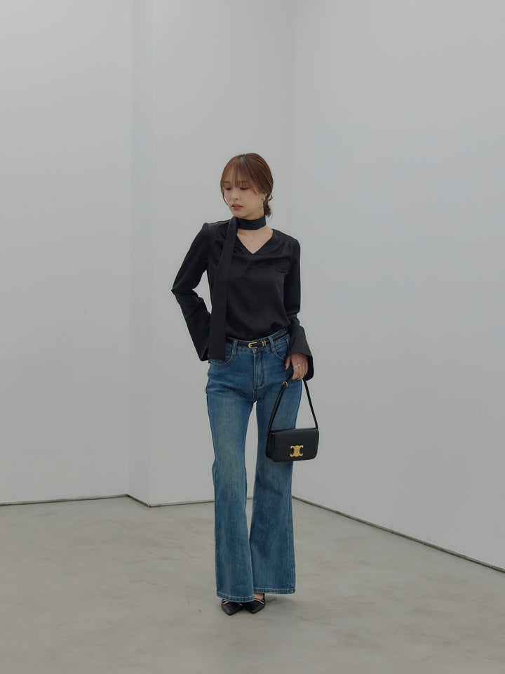 美ラインストレッチフレアデニム