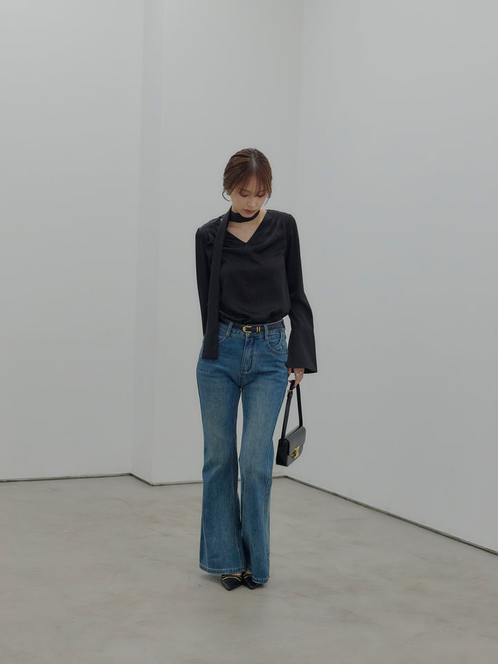 美ラインストレッチフレアデニム