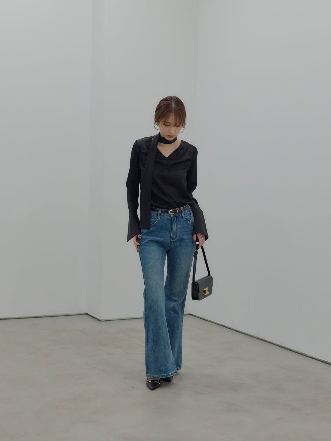 美ラインストレッチフレアデニム