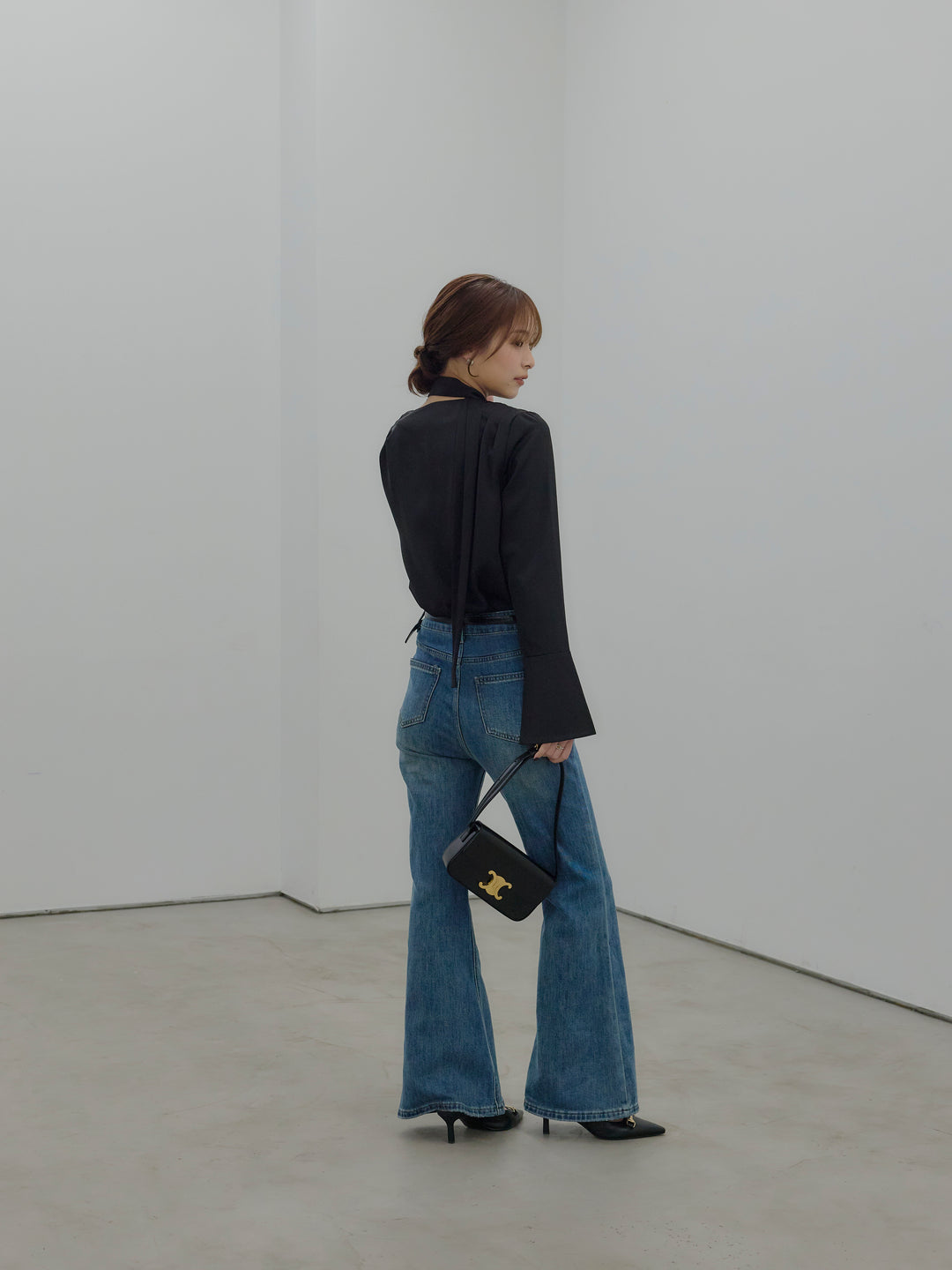 美ラインストレッチフレアデニム