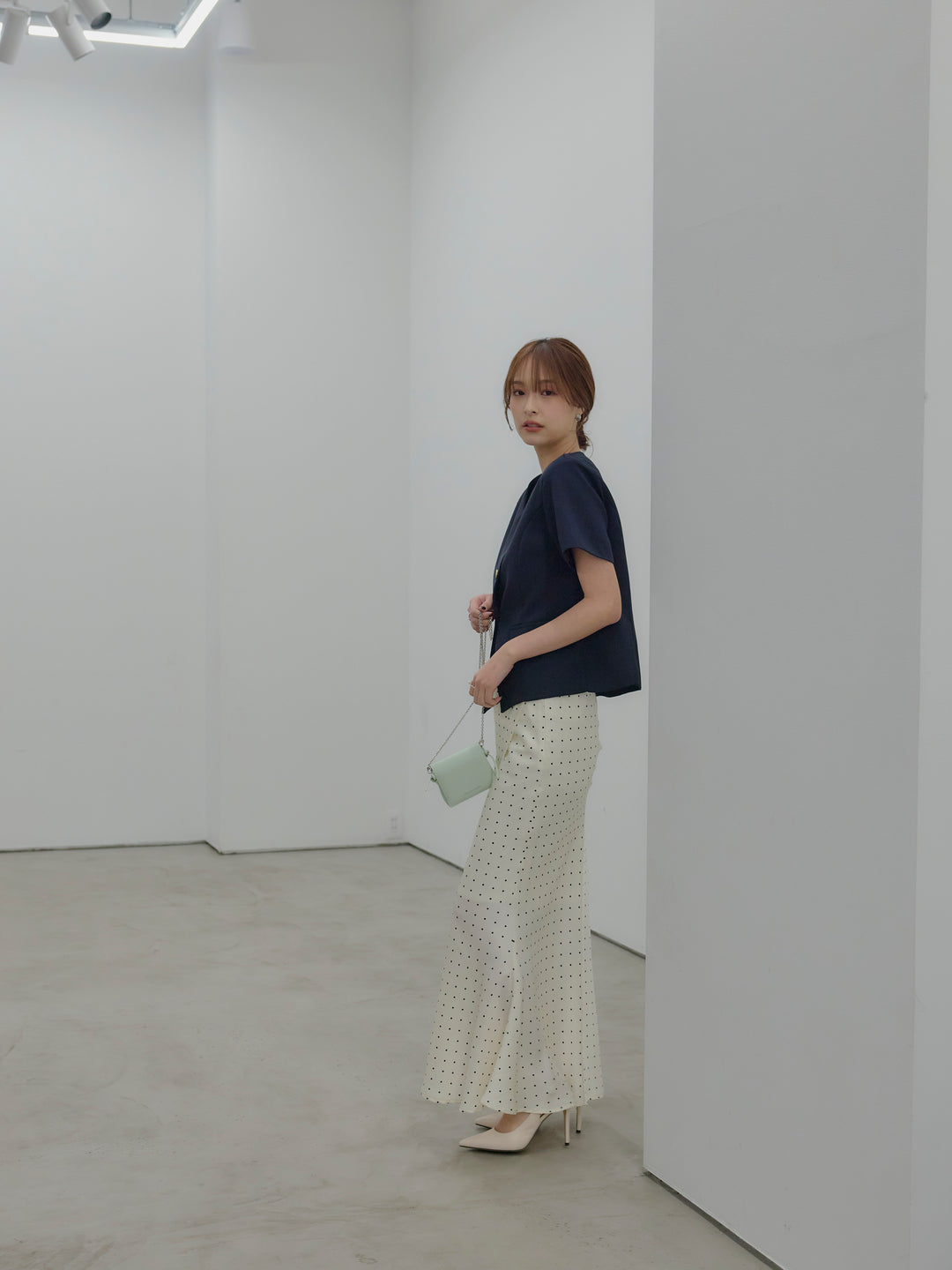 【SET】ゴールドボタンハーフスリーブジャケット+【Essential】Wrap design satin mermaid skirt(2set)