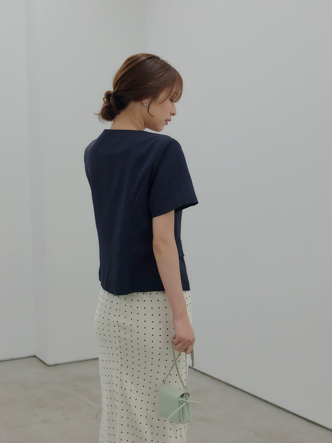 【SET】ゴールドボタンハーフスリーブジャケット+【Essential】Wrap design satin mermaid skirt(2set)