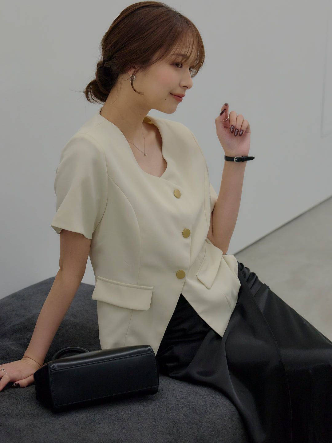 ゴールドボタンハーフスリーブジャケット