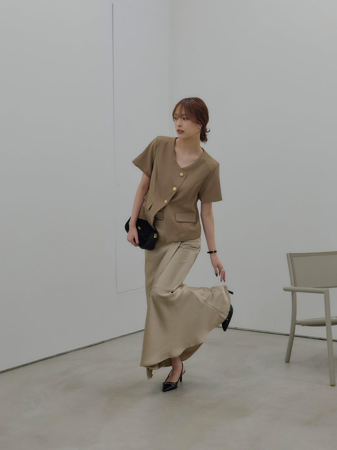 【SET】ゴールドボタンハーフスリーブジャケット+【Essential】Wrap design satin mermaid skirt(2set)