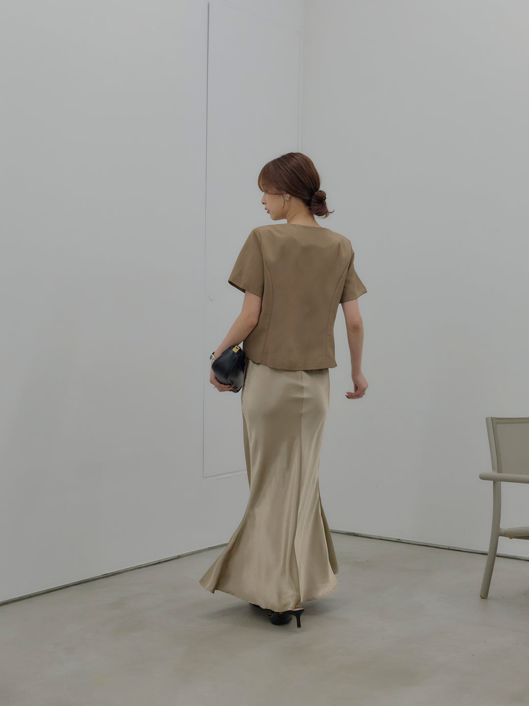【SET】ゴールドボタンハーフスリーブジャケット+【Essential】Wrap design satin mermaid skirt(2set)