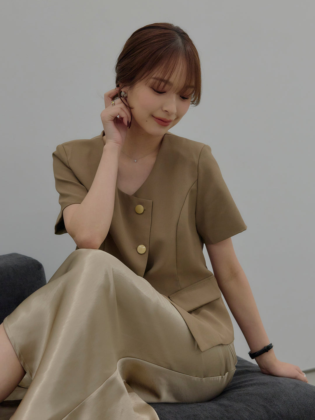 ゴールドボタンハーフスリーブジャケット