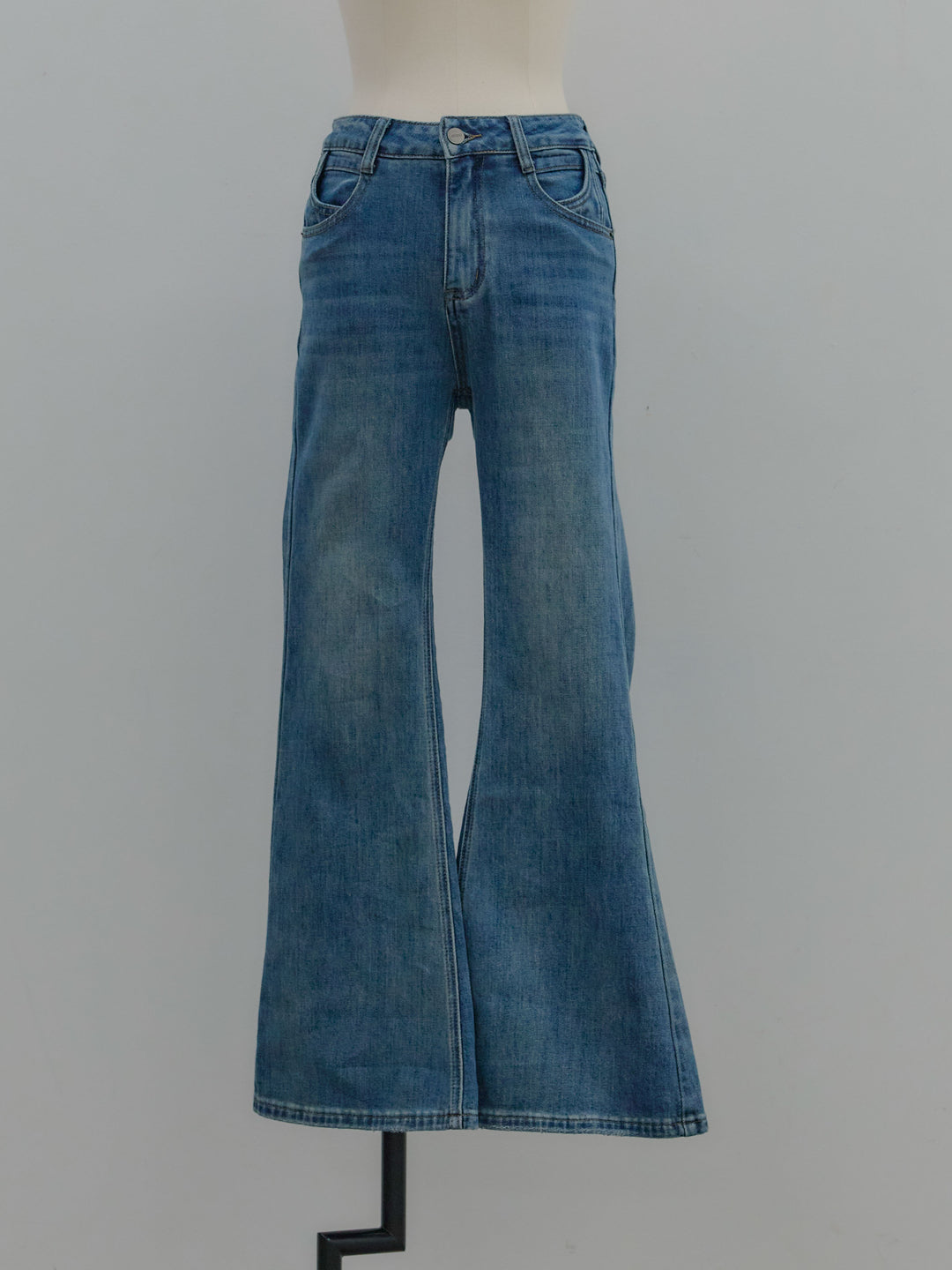 美ラインストレッチフレアデニム