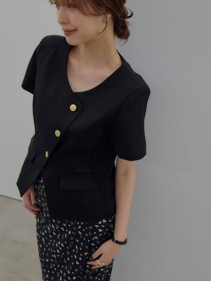 ゴールドボタンハーフスリーブジャケット