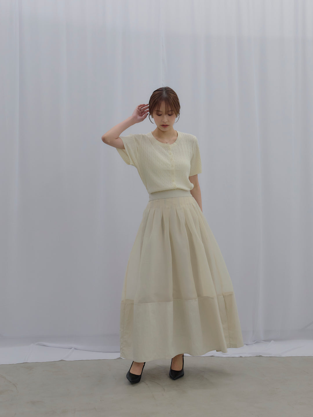 ケーブル編みハーフニットカーディガン