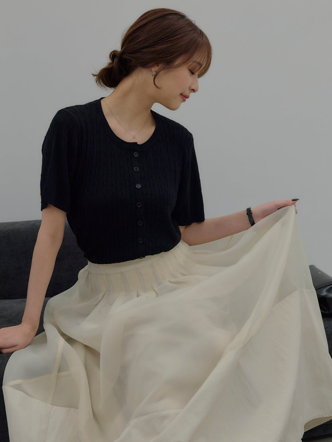 ケーブル編みハーフニットカーディガン