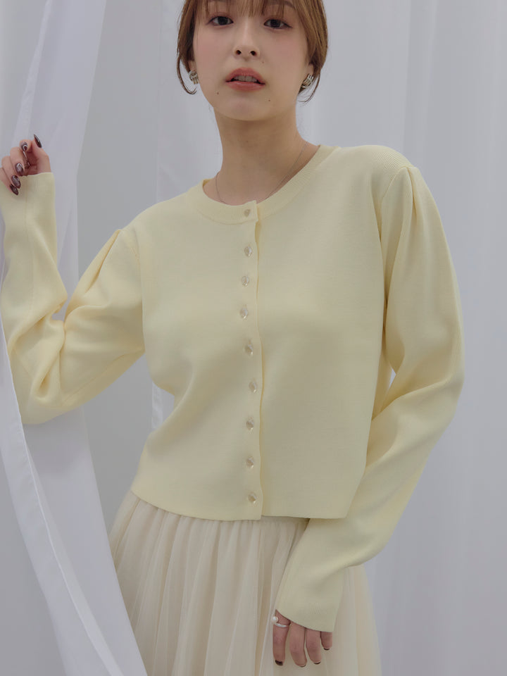 クリアボタンニットカーディガン