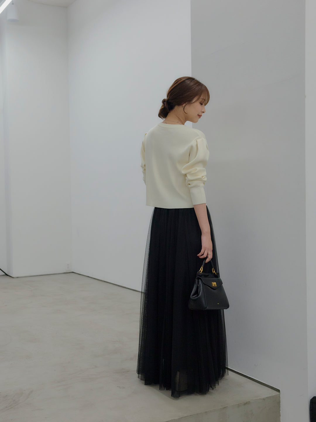 クリアボタンニットカーディガン