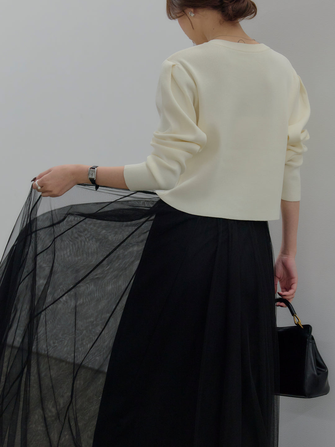 クリアボタンニットカーディガン