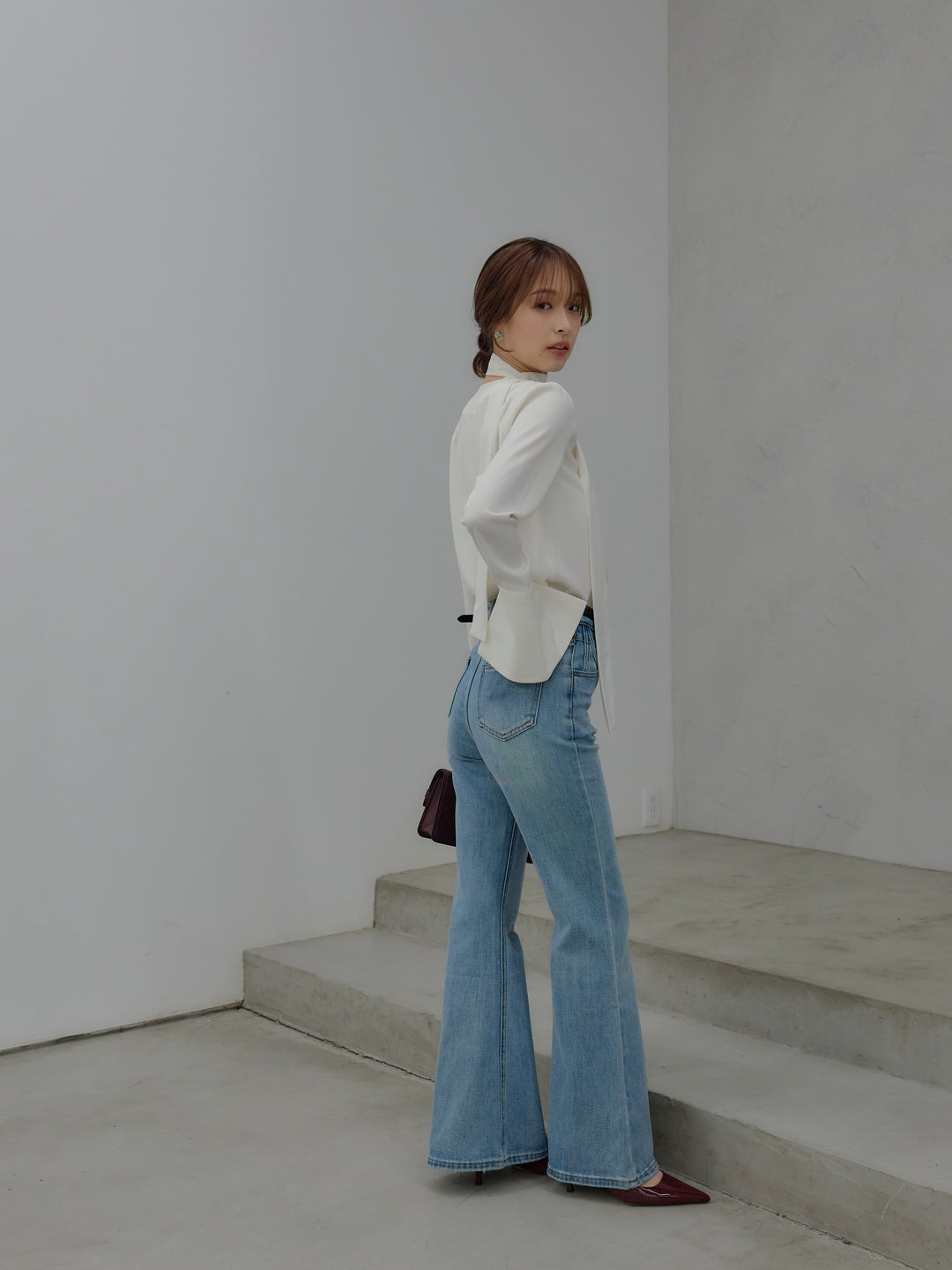 美ラインストレッチフレアデニム