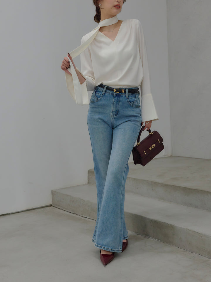 美ラインストレッチフレアデニム