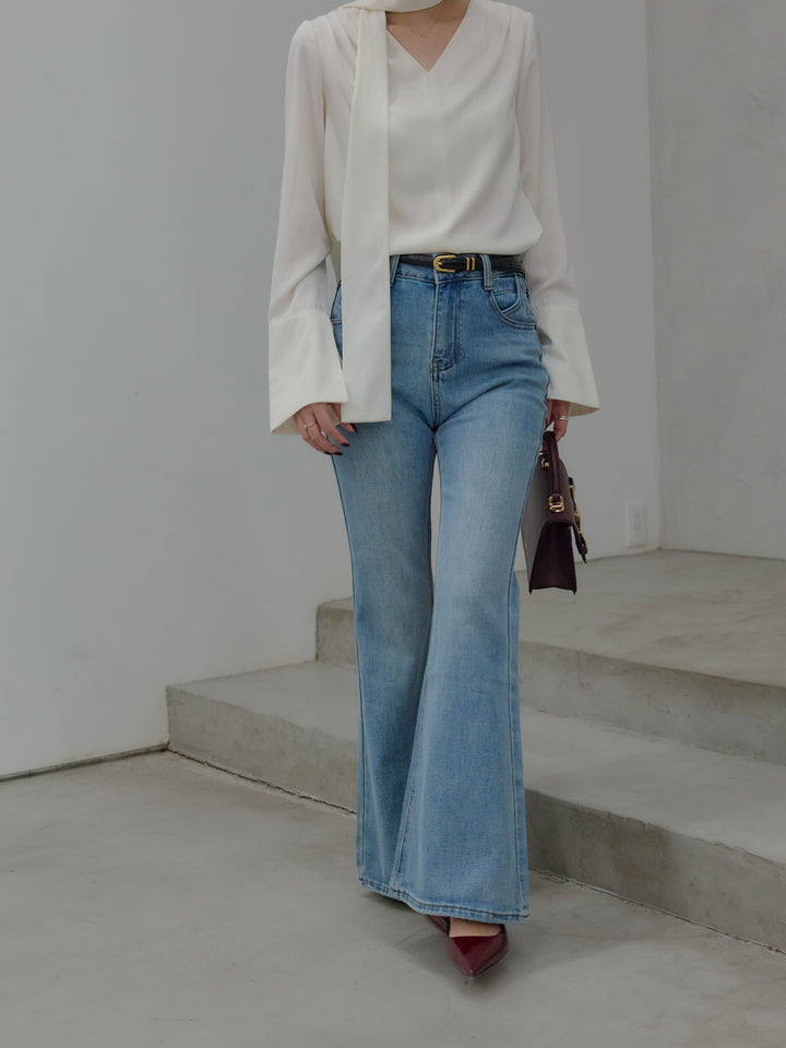 美ラインストレッチフレアデニム