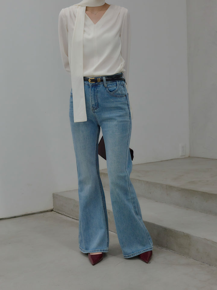 美ラインストレッチフレアデニム