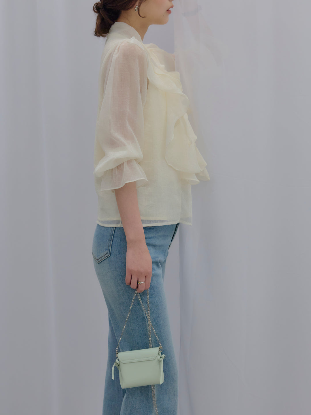 ボウタイフリルアソートブラウス