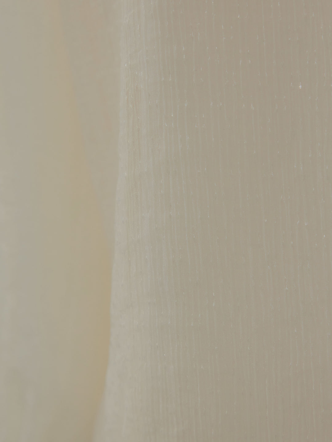 ボウタイフリルアソートブラウス