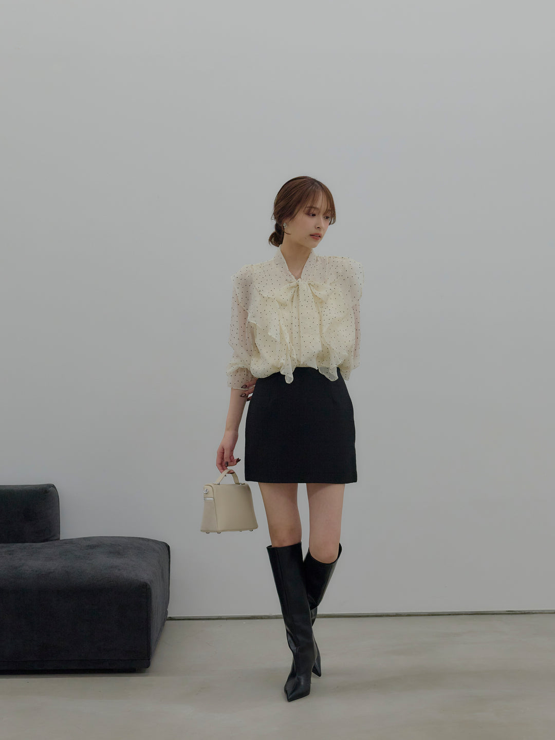 【SET】ボウタイフリルアソートブラウス+【Essential】ツイードミニスカート(2set)