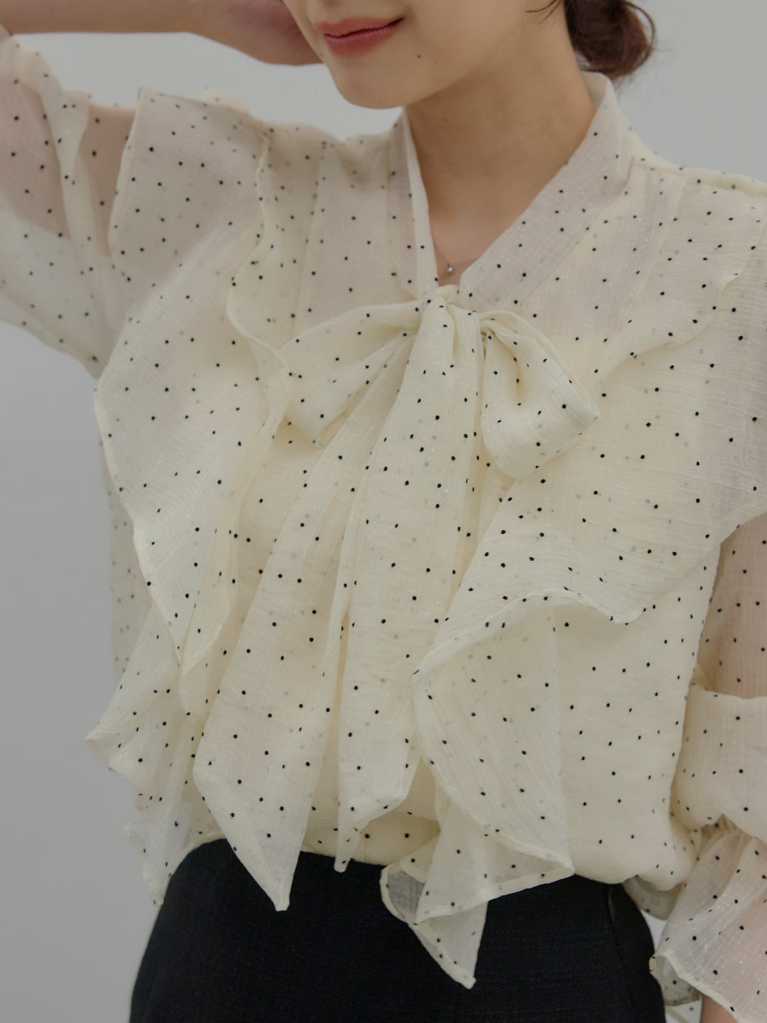 【SET】ボウタイフリルアソートブラウス+【Essential】ツイードミニスカート(2set)