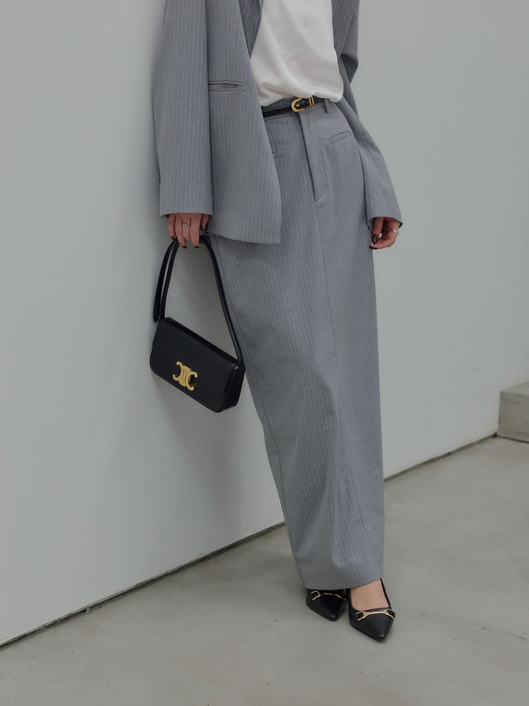 【Essential】Authentic pencil skrt