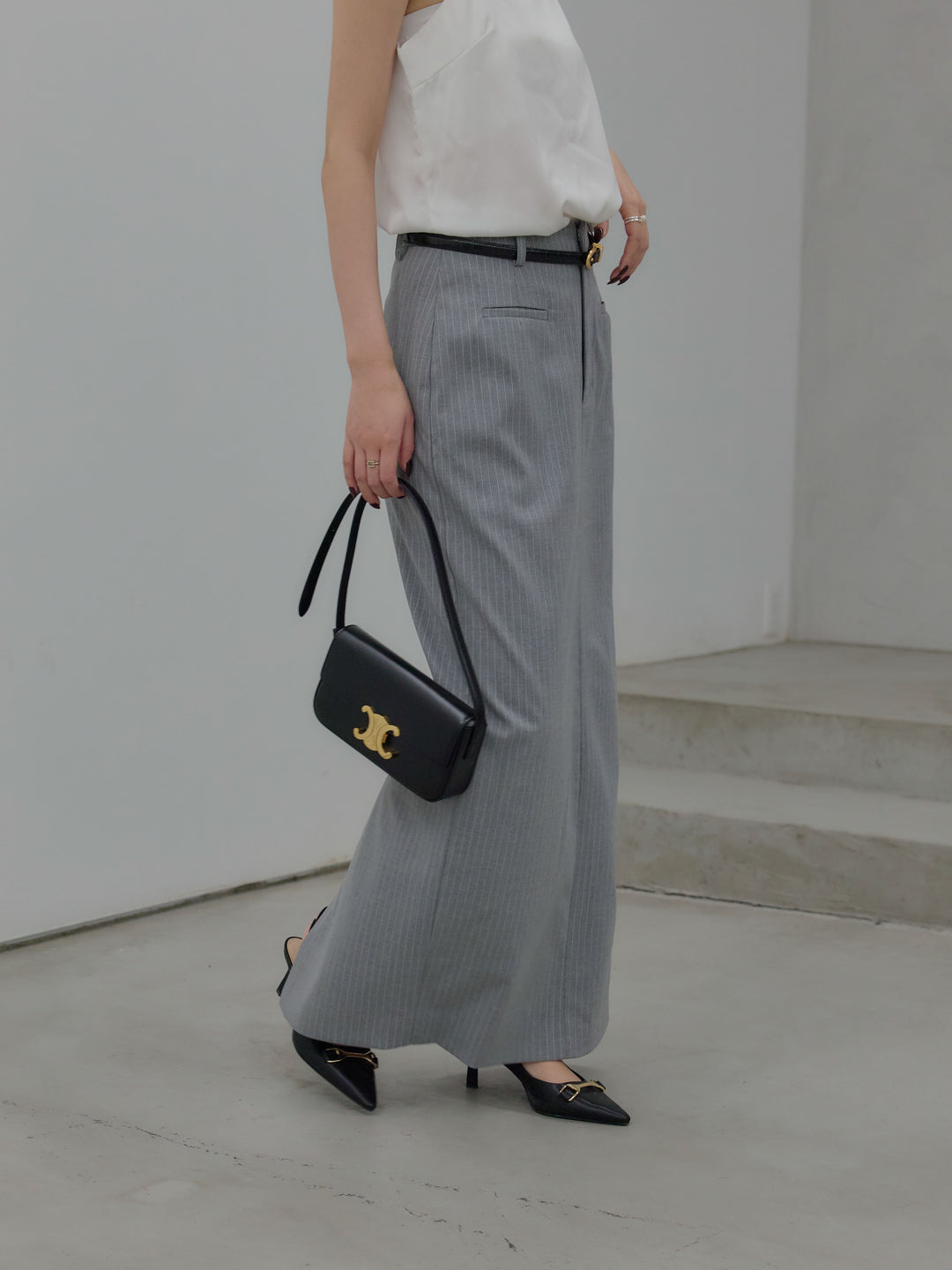 【Essential】Authentic pencil skrt