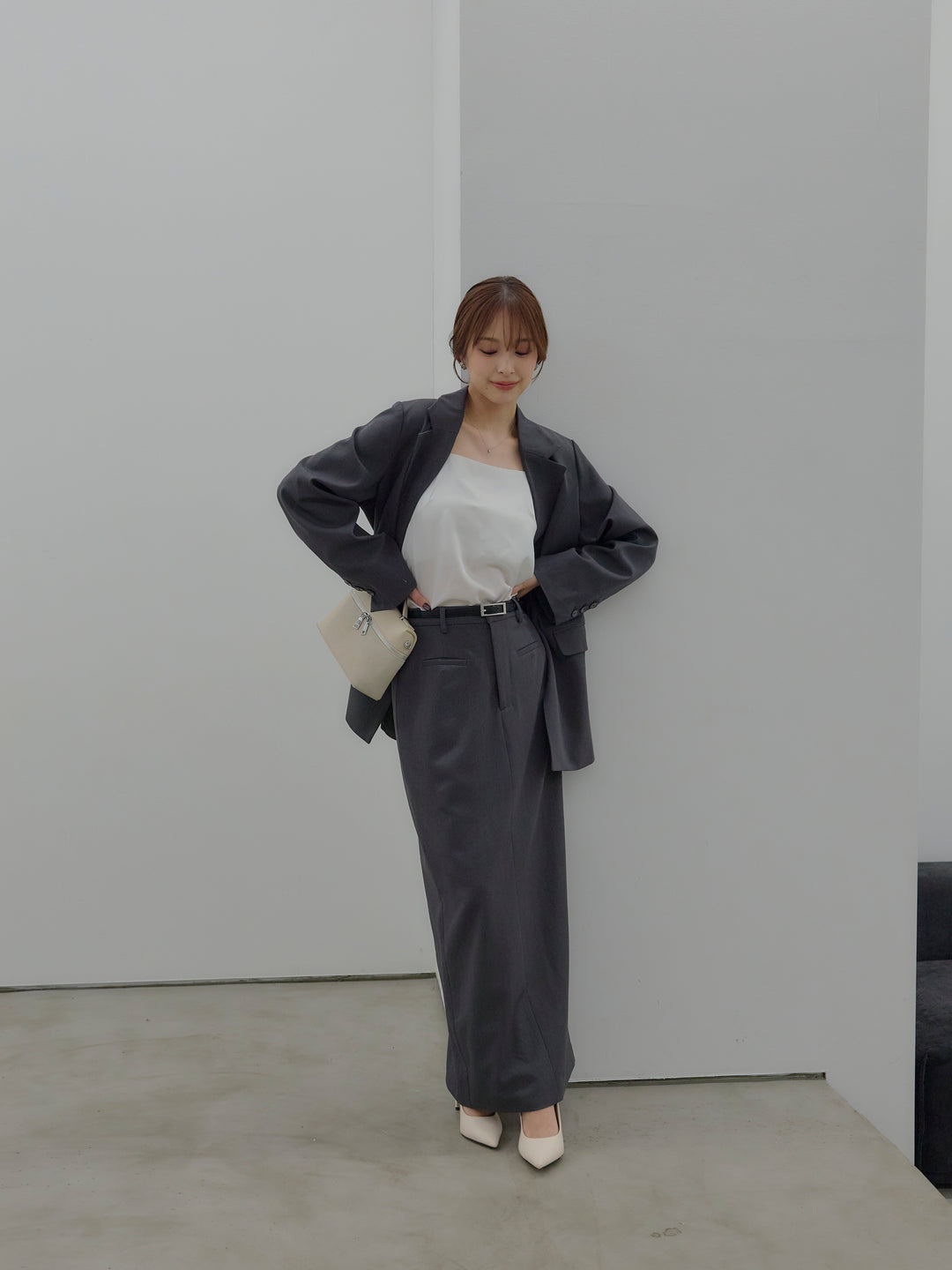 【Essential】Authentic pencil skrt