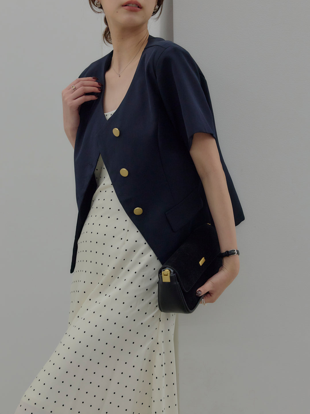 【SET】ゴールドボタンハーフスリーブジャケット+【Essential】Back open satin camisole dress(2set)