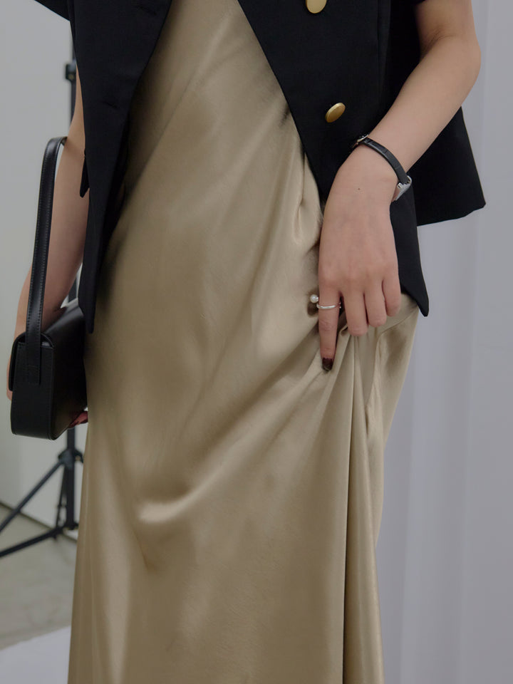 【SET】ゴールドボタンハーフスリーブジャケット+【Essential】Back open satin camisole dress(2set)