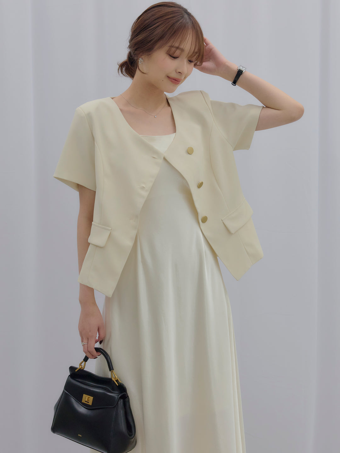 【SET】ゴールドボタンハーフスリーブジャケット+【Essential】Back open satin camisole dress(2set)